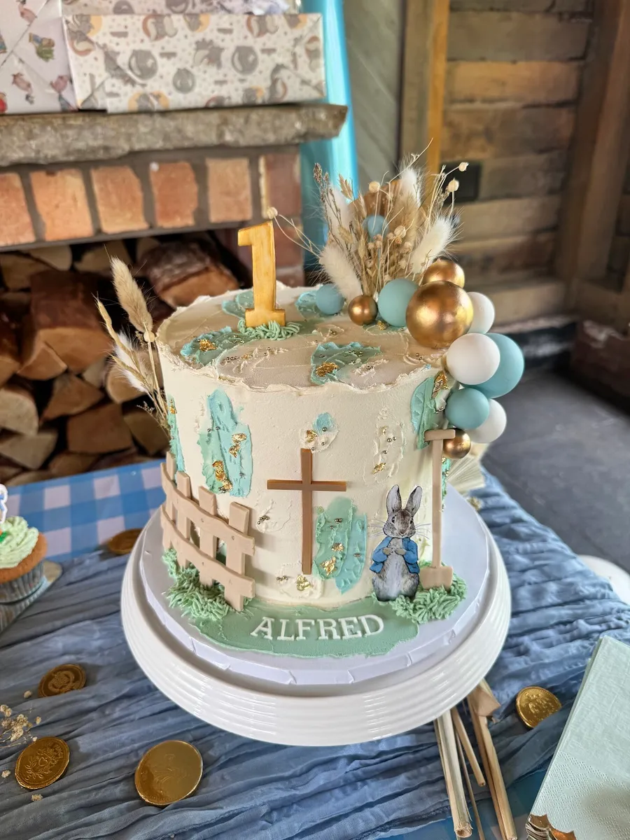 Jennifer Lamb’s cake, from their Google review